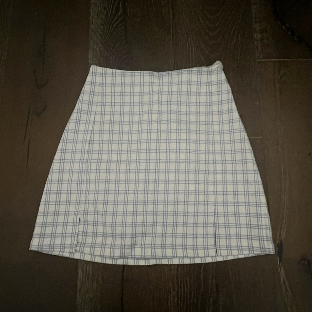 Brandy Melville Skirt. Size small.